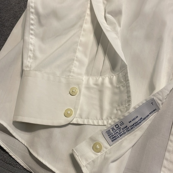 Charles Tyrwhitt SET OF TWO Men’s Dress Shirts Size: 16.5/35.  white, blue - Picture 9 of 11